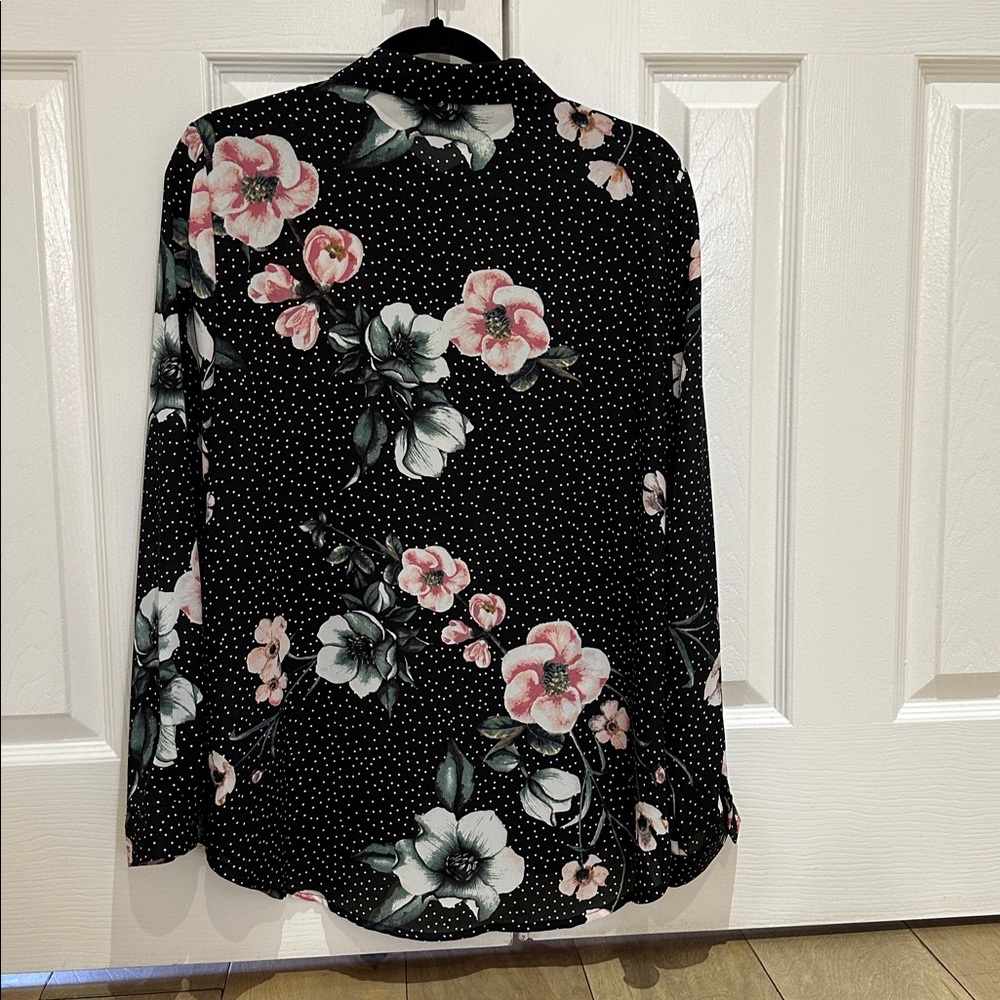 Spense Black Floral Blouse - Picture 2 of 5